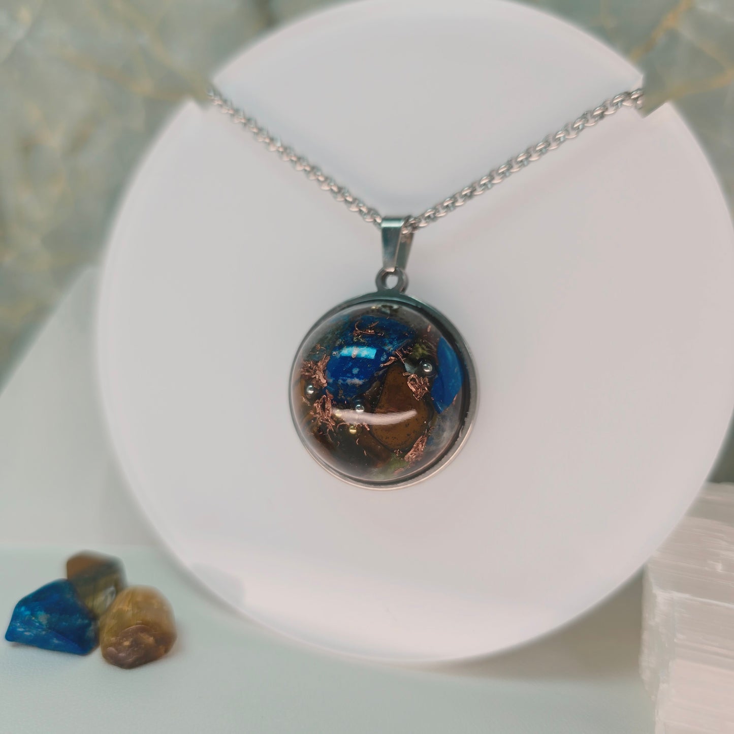 Autoconocimiento y Coraje | Orgonita con Lapislázuli y Ojo de Tigre