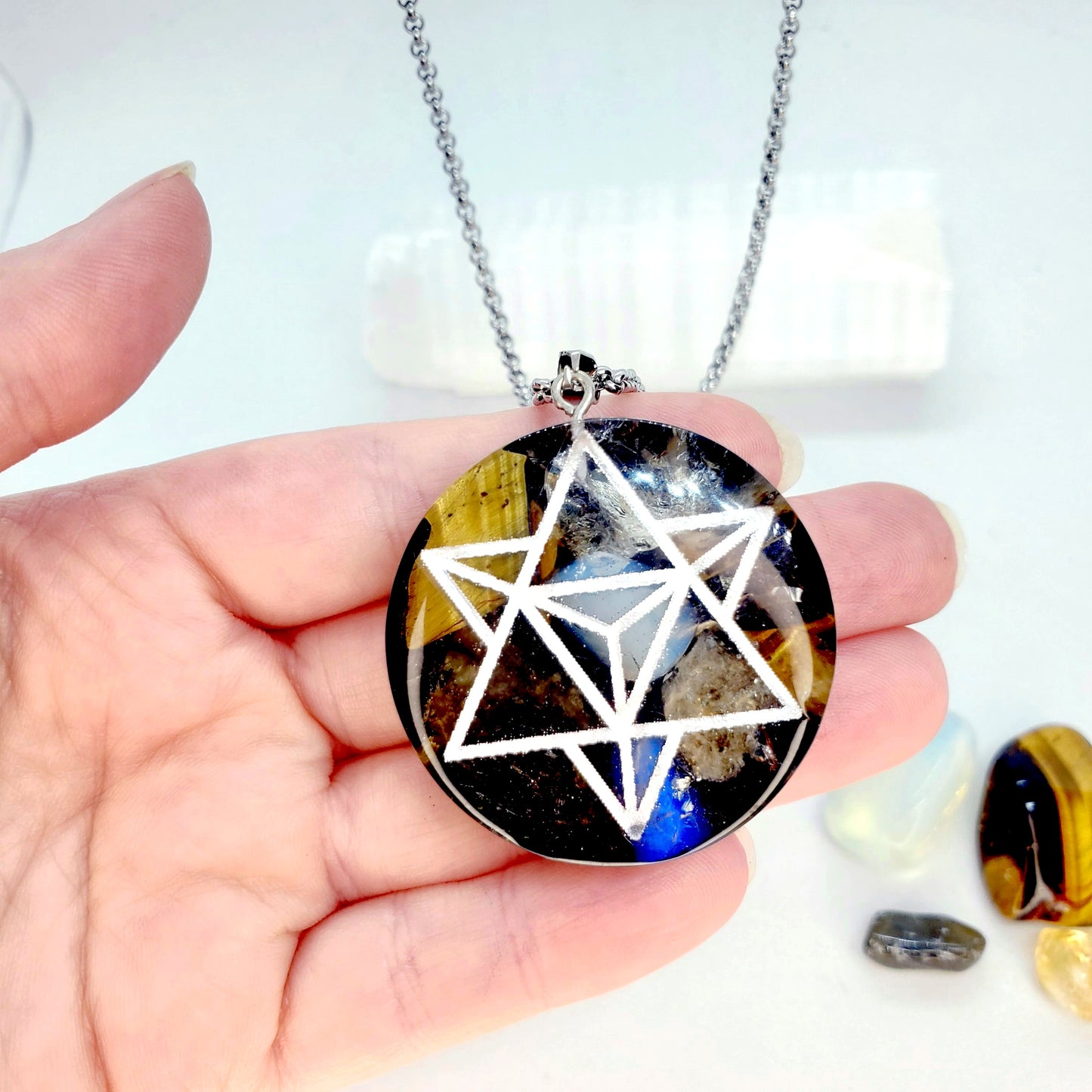 Merkabah - Geometria Sagrada da conexão com dimensões superiores