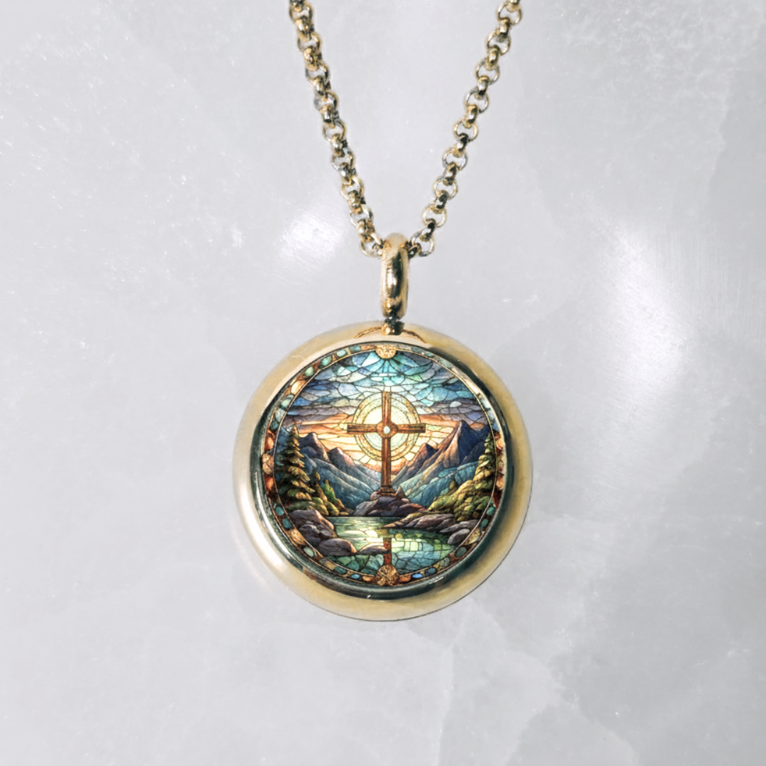 Cruz de Cristo - Fé, triunfo sobre a morte e amor incondicional